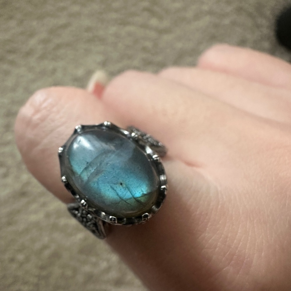 Labradorite Statement Ring - Picture 4 of 4